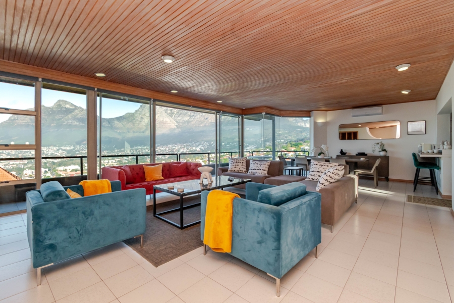 To Let 3 Bedroom Property for Rent in Tamboerskloof Western Cape